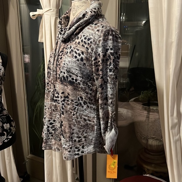 Ruby Rd must haves black brown tan cream white sweater loose neck NWT Small​ - Picture 4 of 14